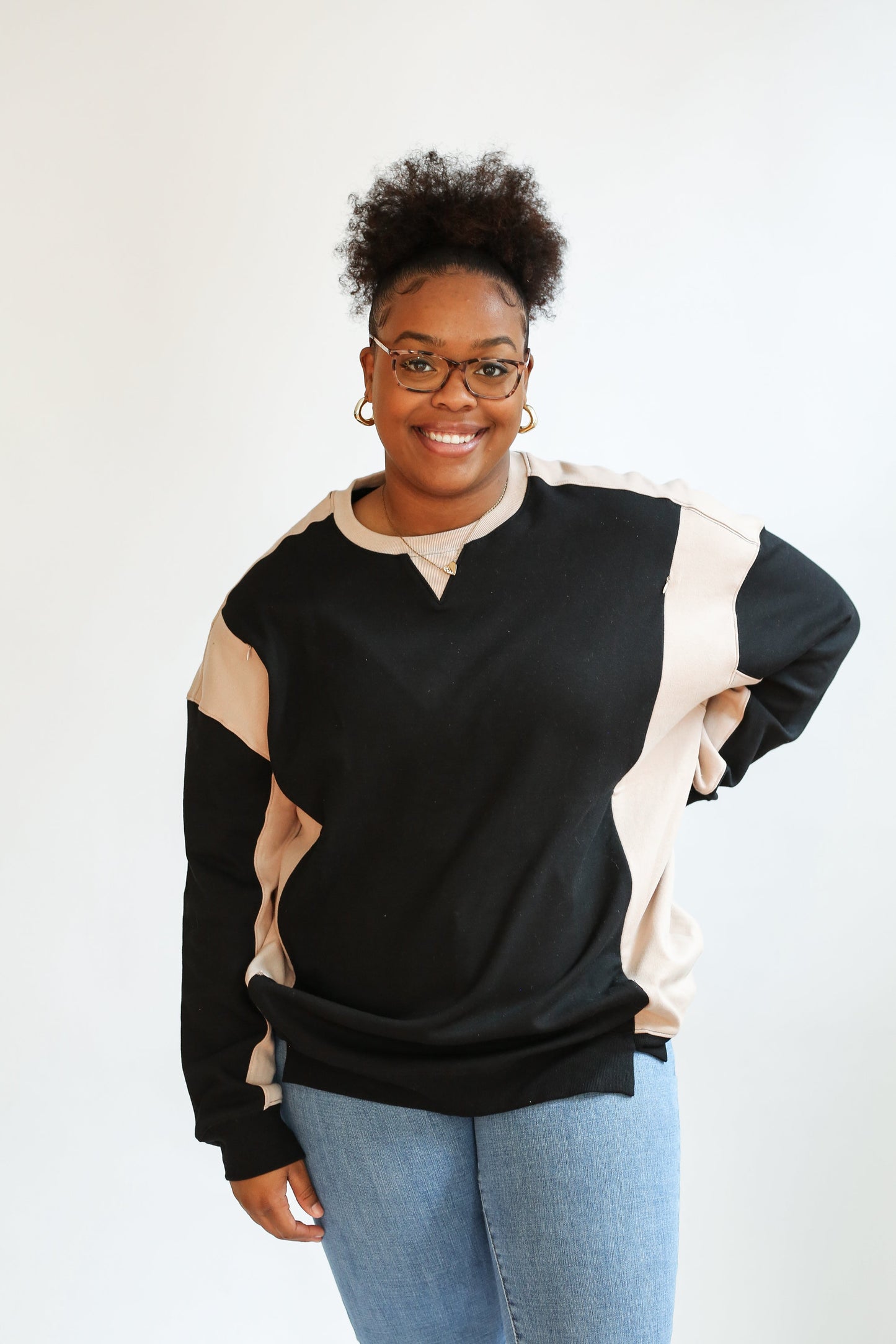 Colorblock Nursing Lightweight Sweatshirt