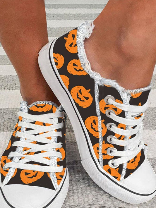 Pumpkin Print Print Frayed Sneakers